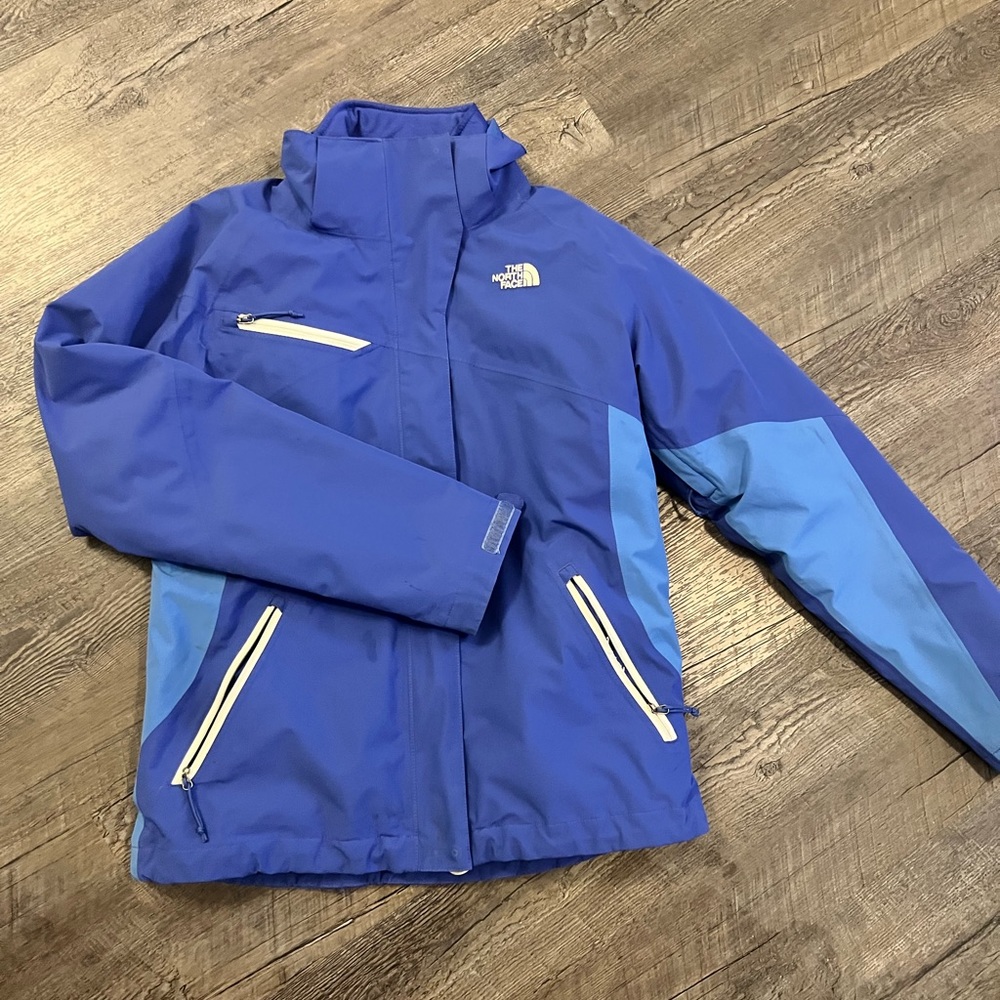 North Face coat women’s size M. HyVent with inner removal jacket attached.